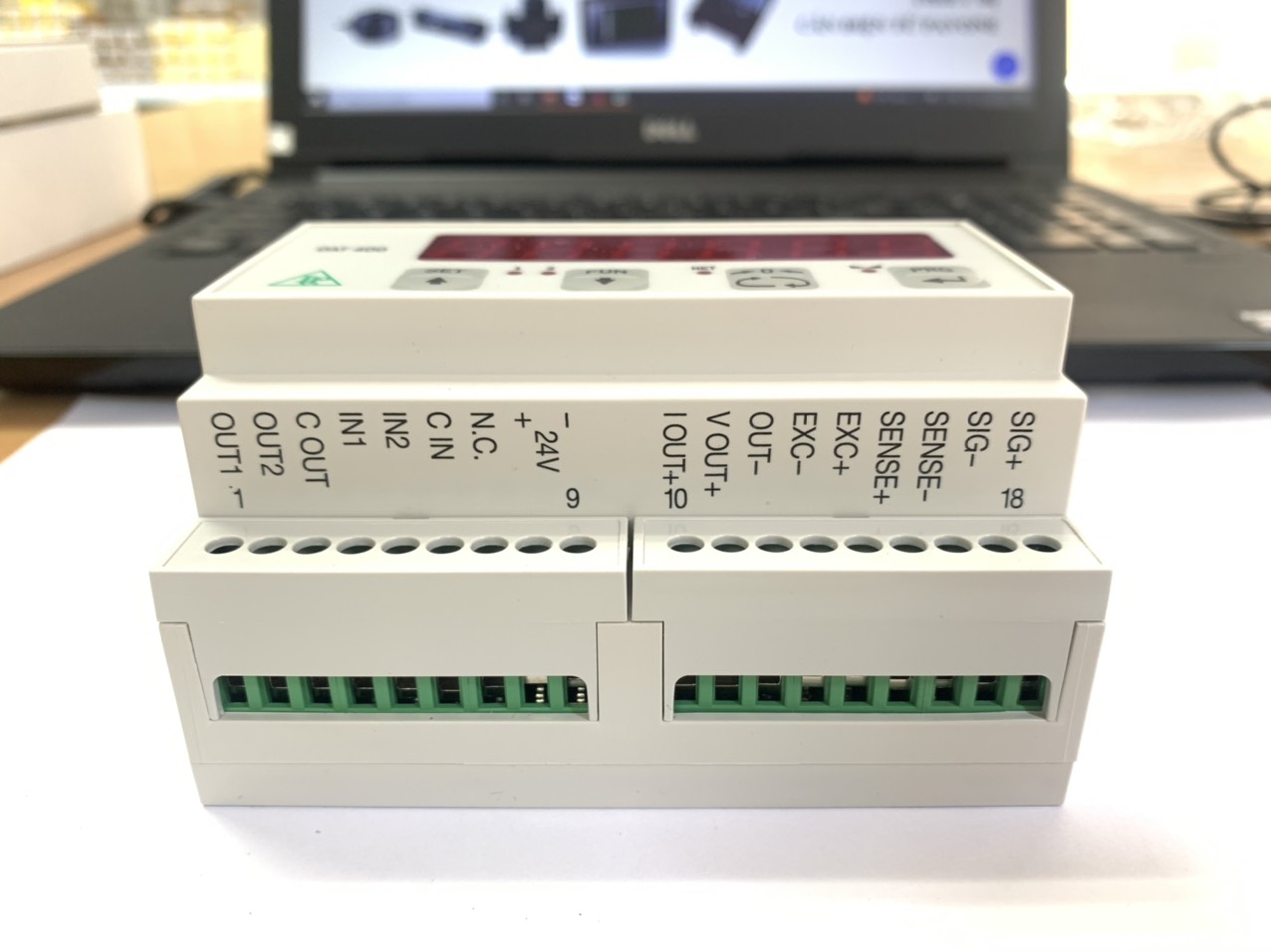 DAT4002_TTH DAT4002 TTH