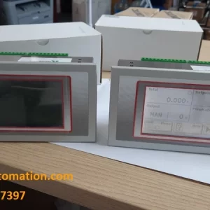 Mặt trước đầu cân băng tải Pavone MC353 với màn hình cảm ứng HMI