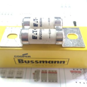 CẦU CHÌ BUSSMANN 180FEE 2 180fee1